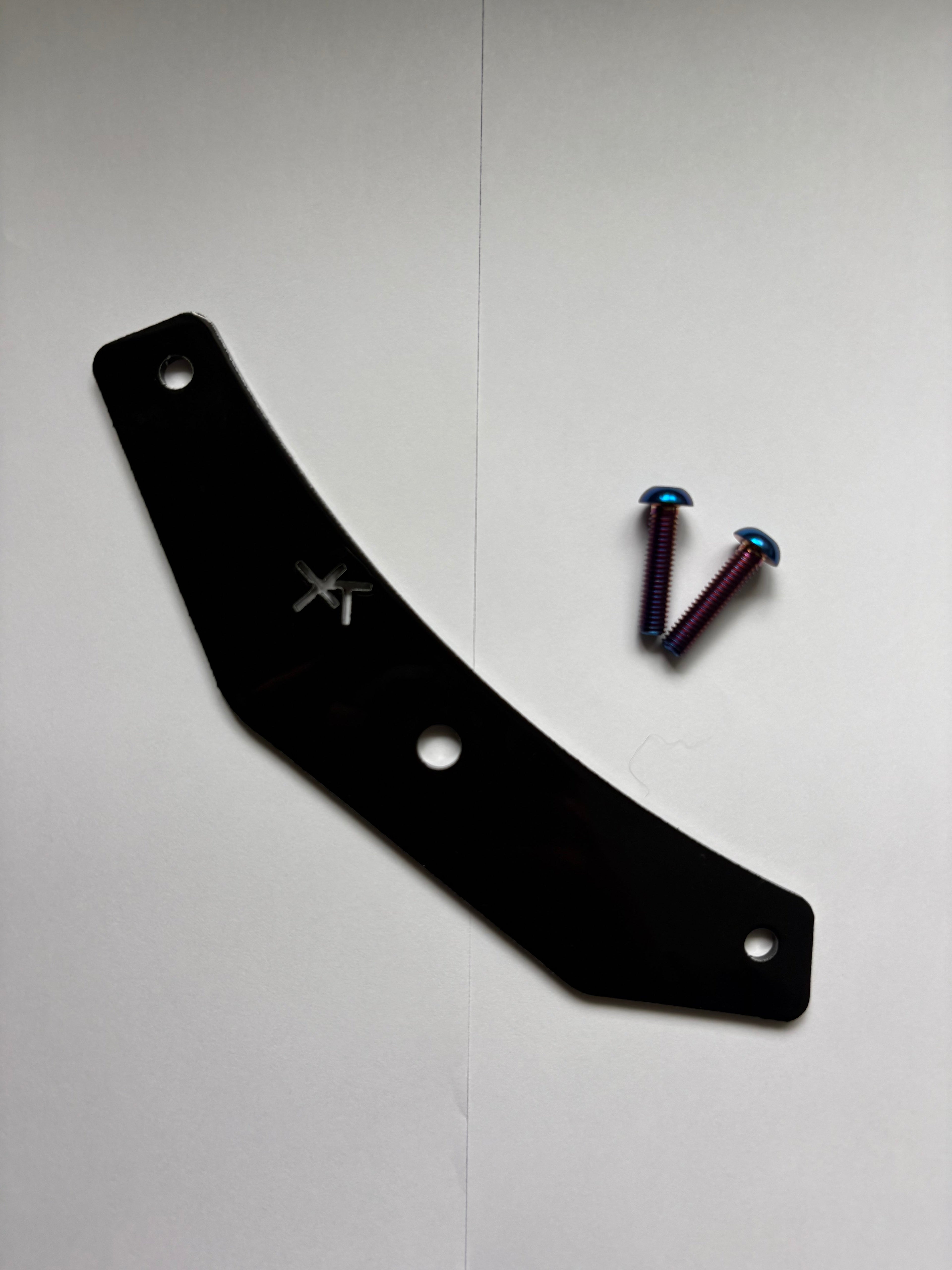 Yozma in 10 footlock and motor cover bundle