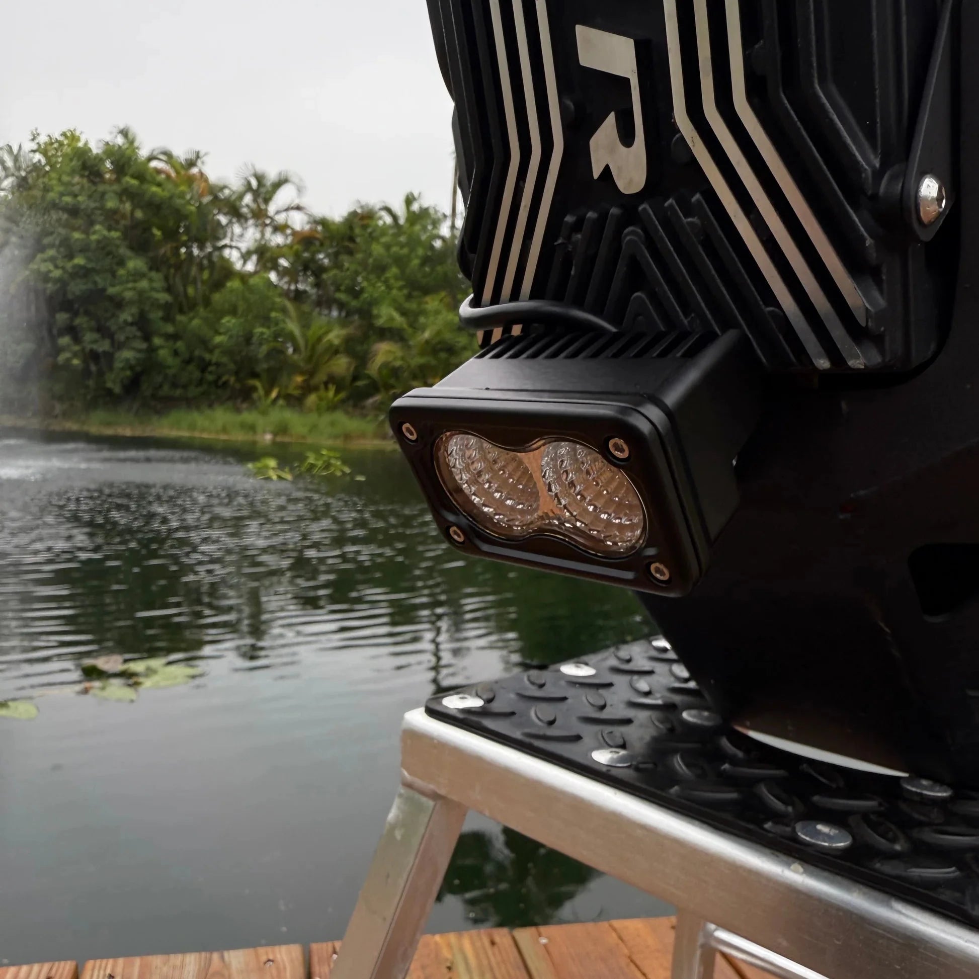 Battery powered Emoto Wheelie light (Universal)
